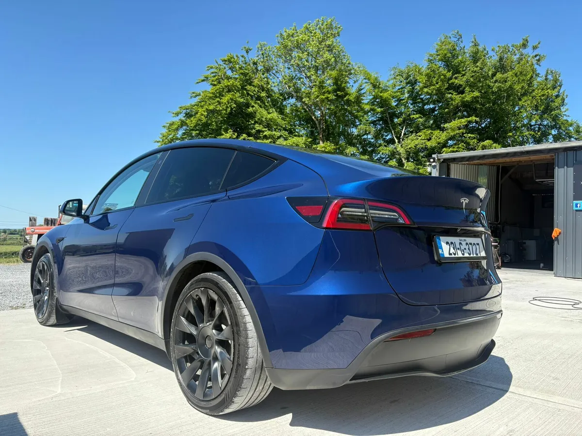 Tesla Model Y Electric 💡⚡ - Image 2