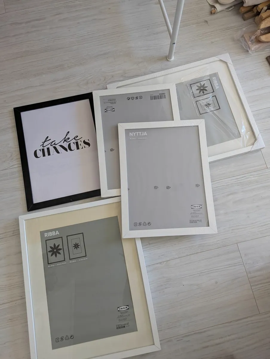 Frames - Image 1