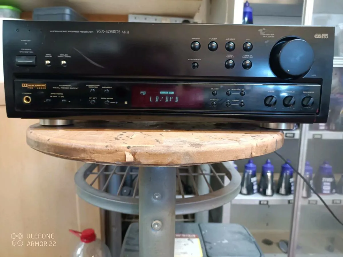 Pioneer receiver  model vsx-405rds - Image 2