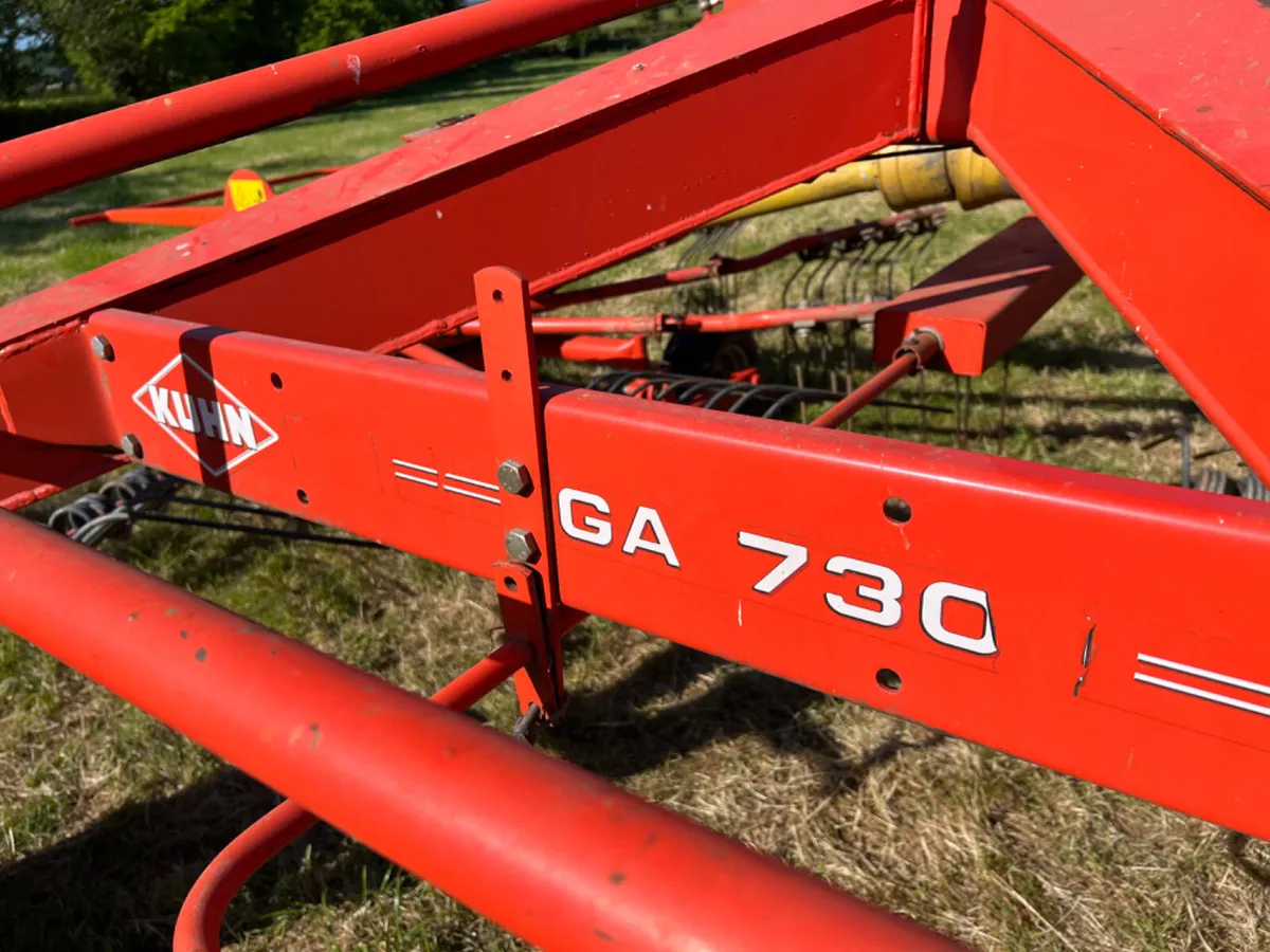 Kuhn GA 730 Rake - Image 4
