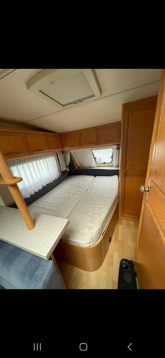 6 berth fixed bed fixed bunk hobby caravan - Image 4