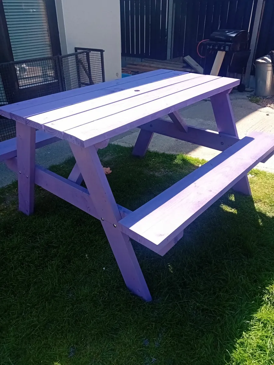 Picnic bench - Image 2