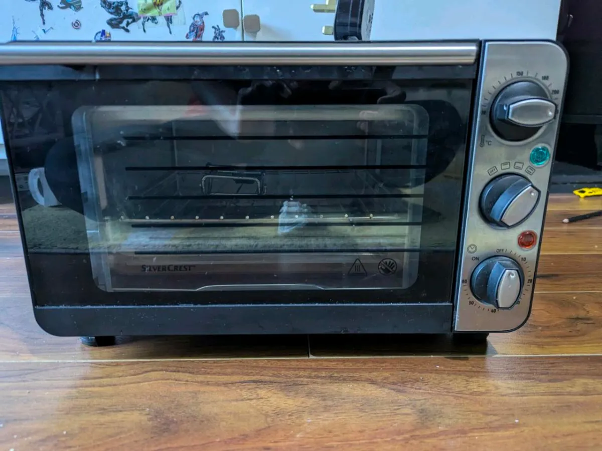 Silver Crest Mini Oven - Image 1
