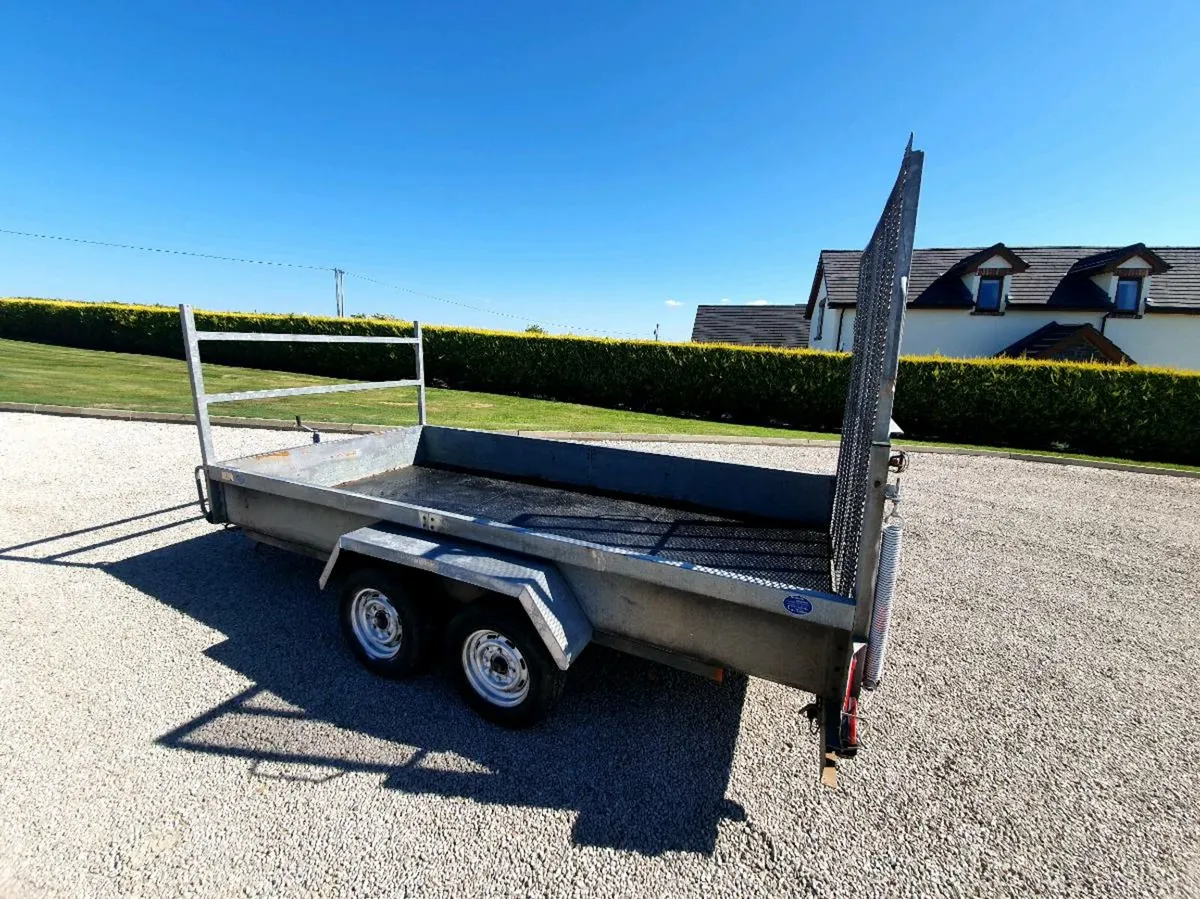 Plant trailer - Image 1