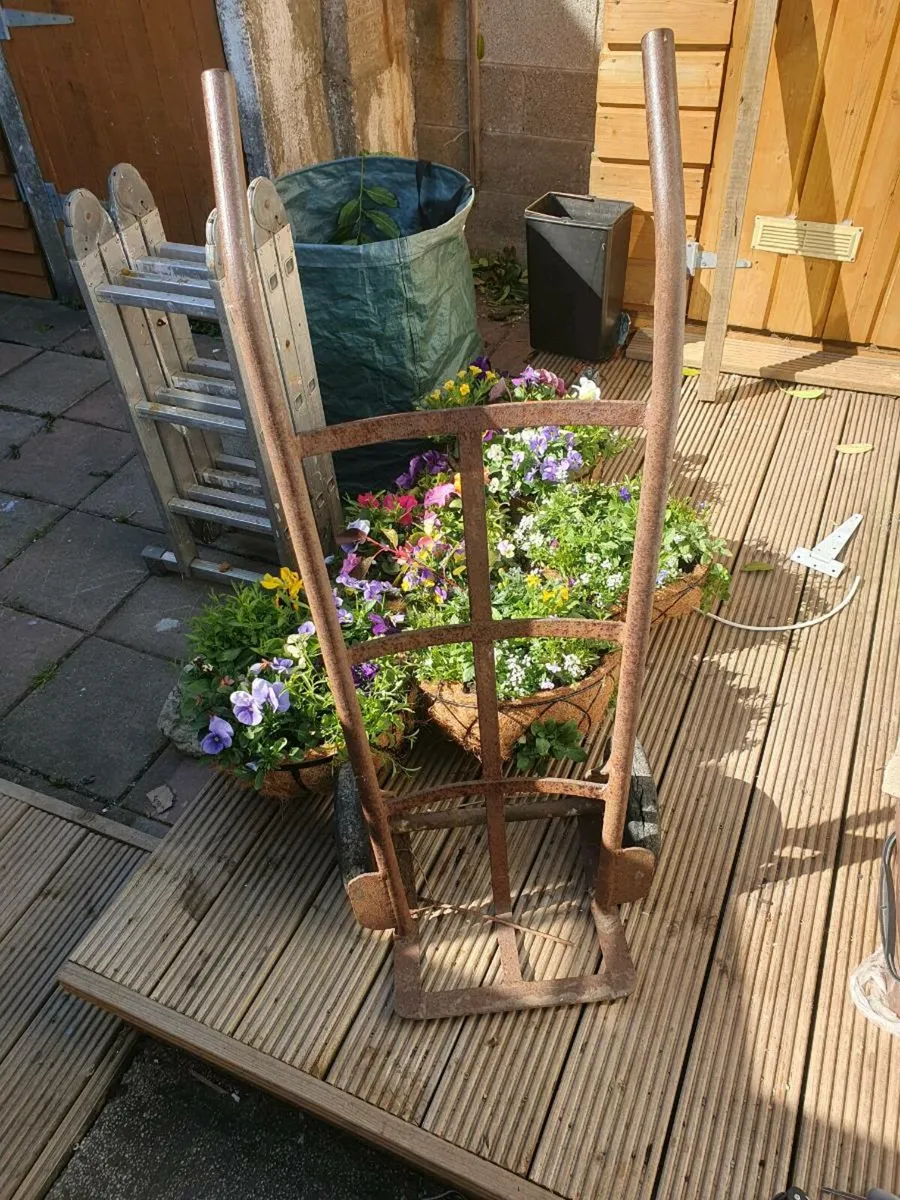 Antique hand trolly - Image 1
