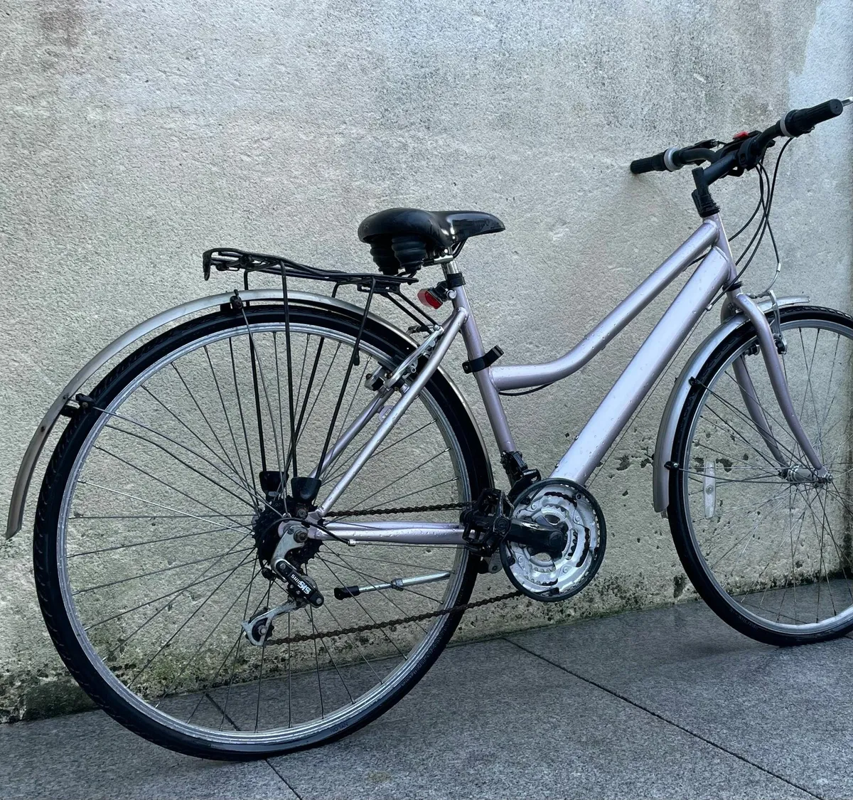 Womans bicycle - Image 2