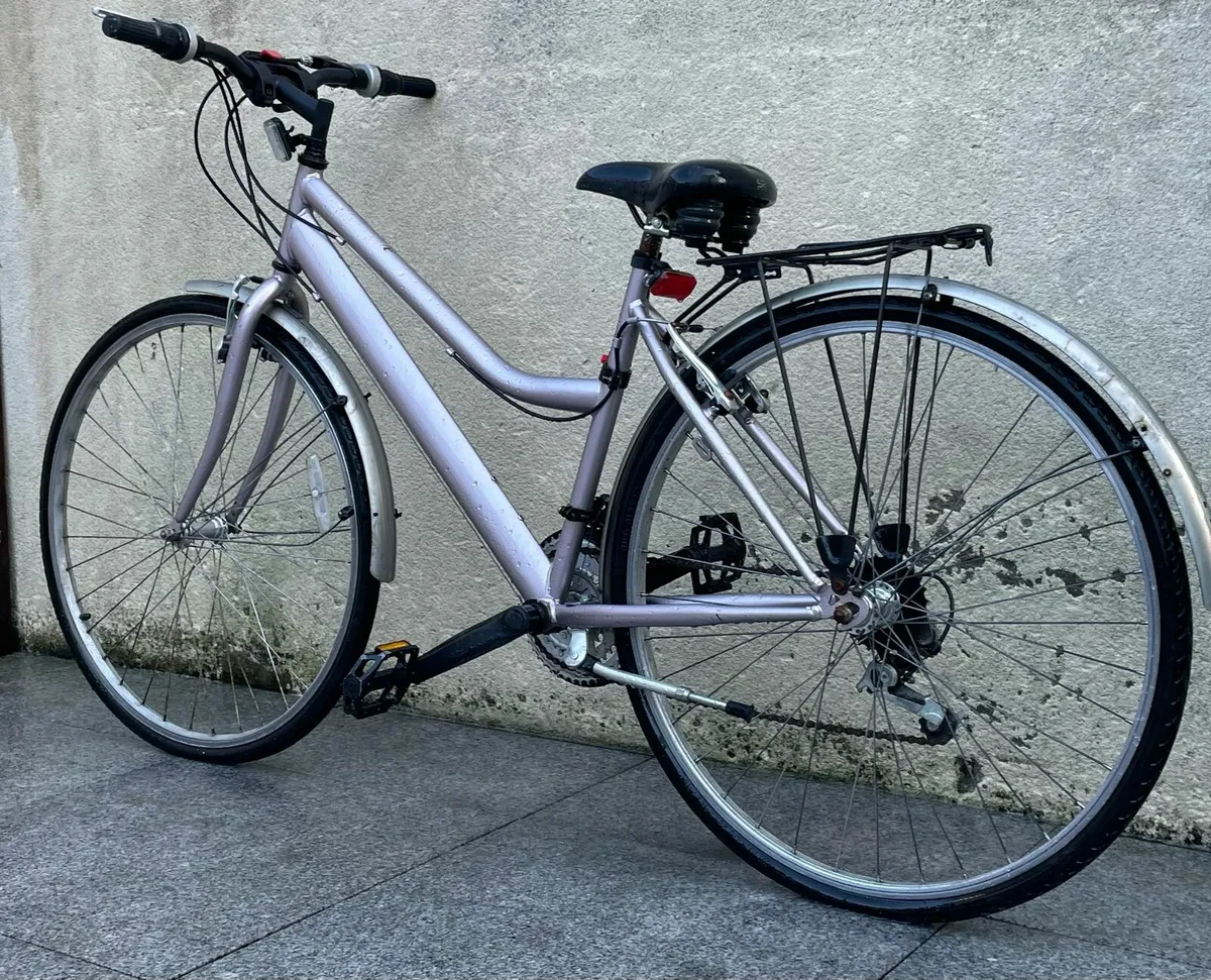 Womans bicycle - Image 4