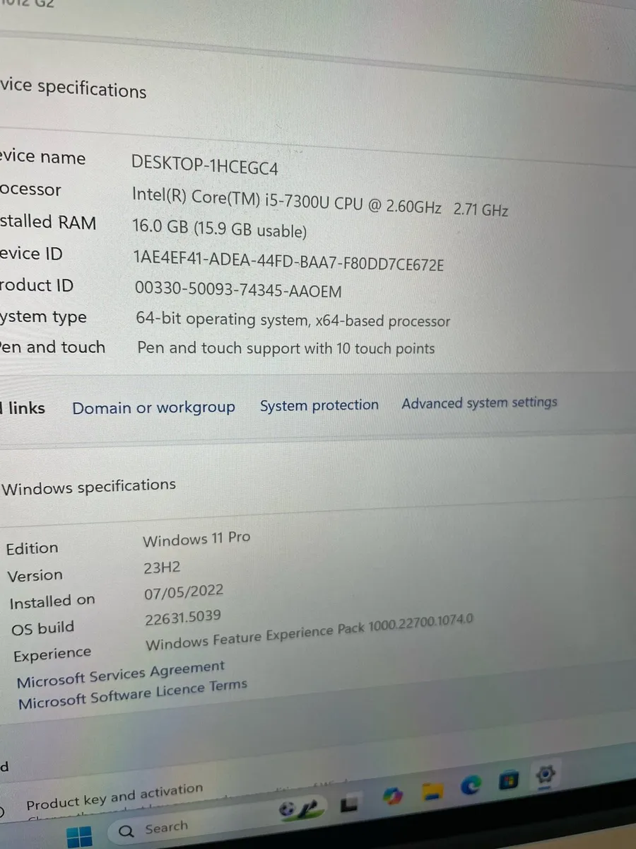 HP 2n1 Touchscreen i5 16-256 - Image 4