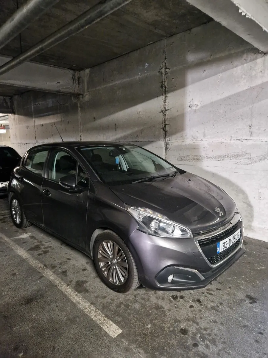 Peugeot 208 2018 - Image 2