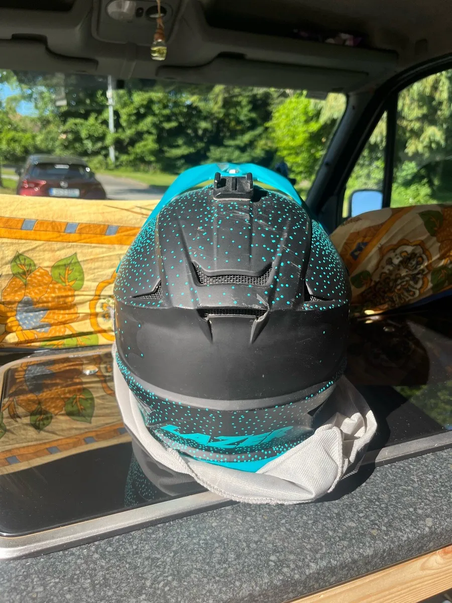 Full face mountain bike helmet - Image 3