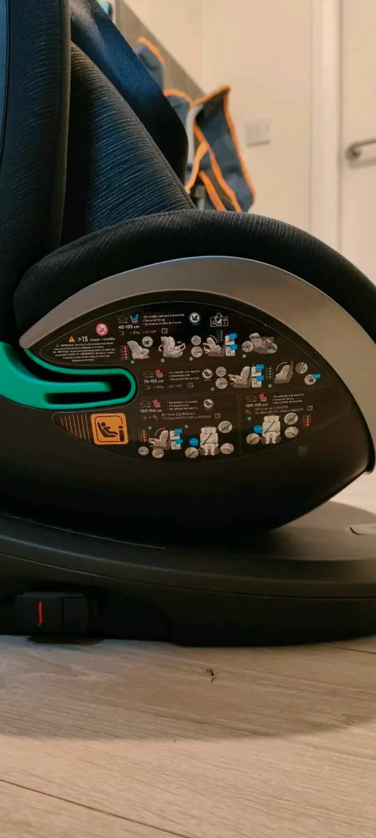 Car seat - Image 4