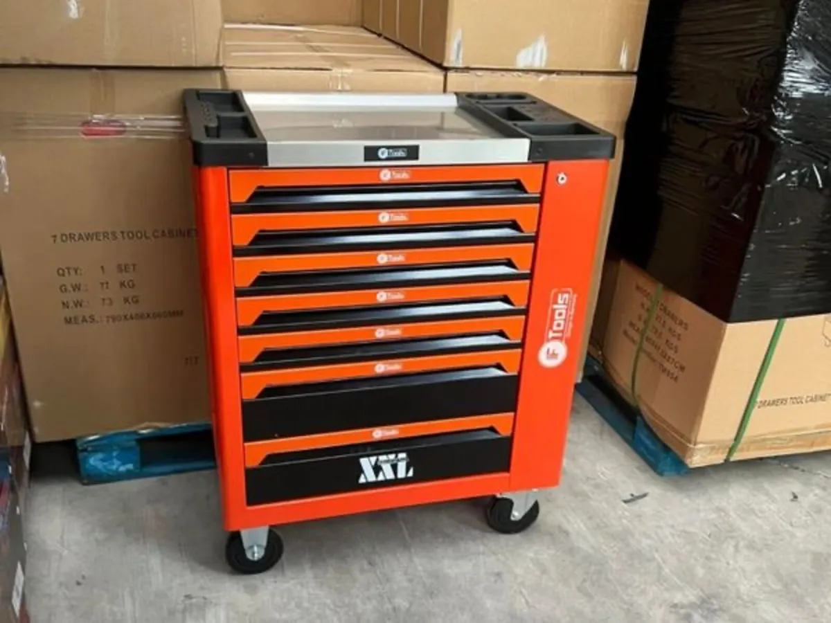 BRAND NEW 7 DRAWER TOOL CHEST FULL OF TOOLS - Image 1