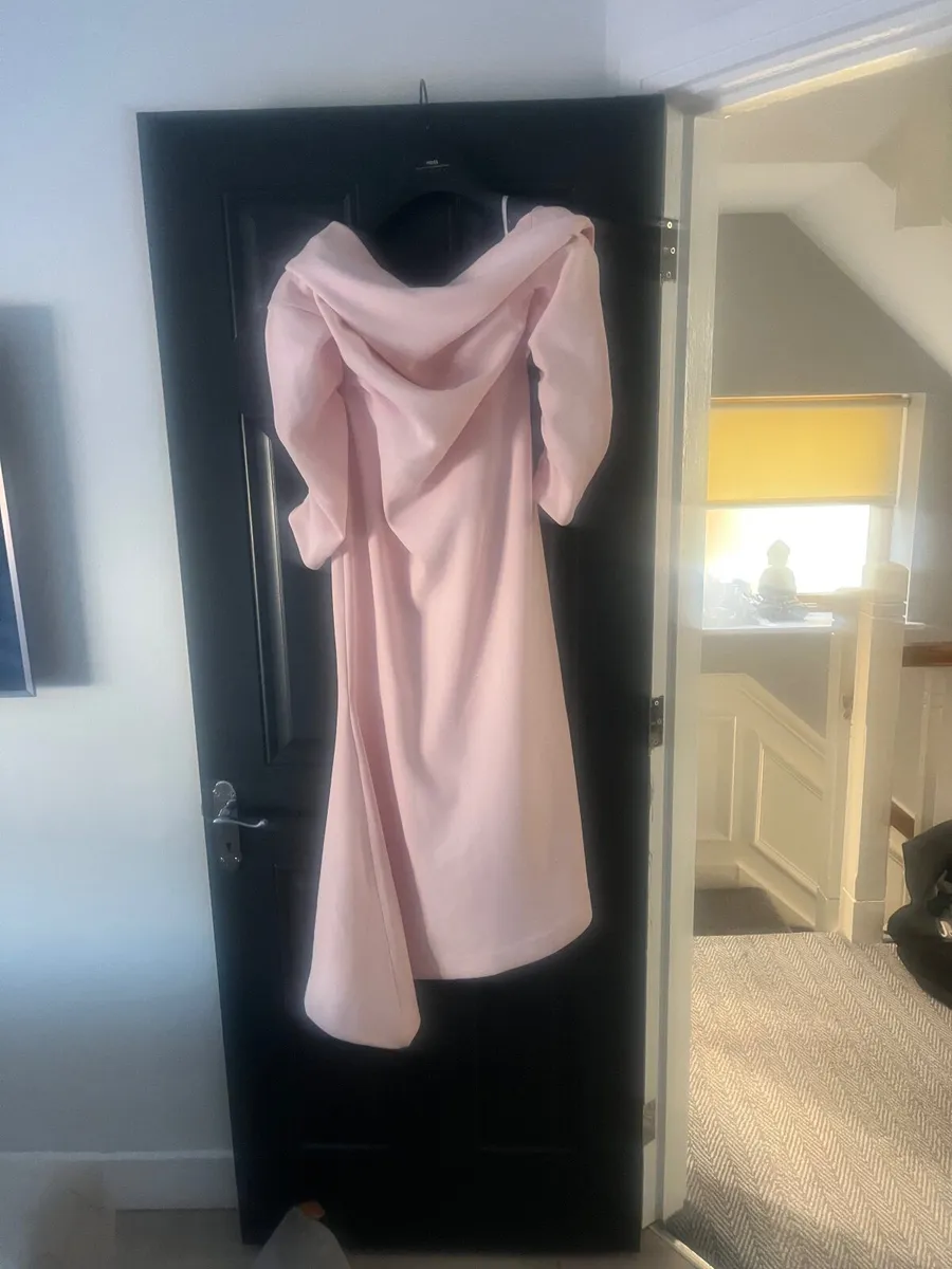 Club London dress - Image 2