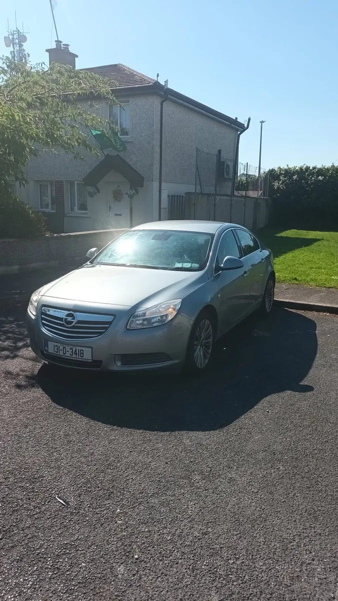 Opel Insignia - Image 1