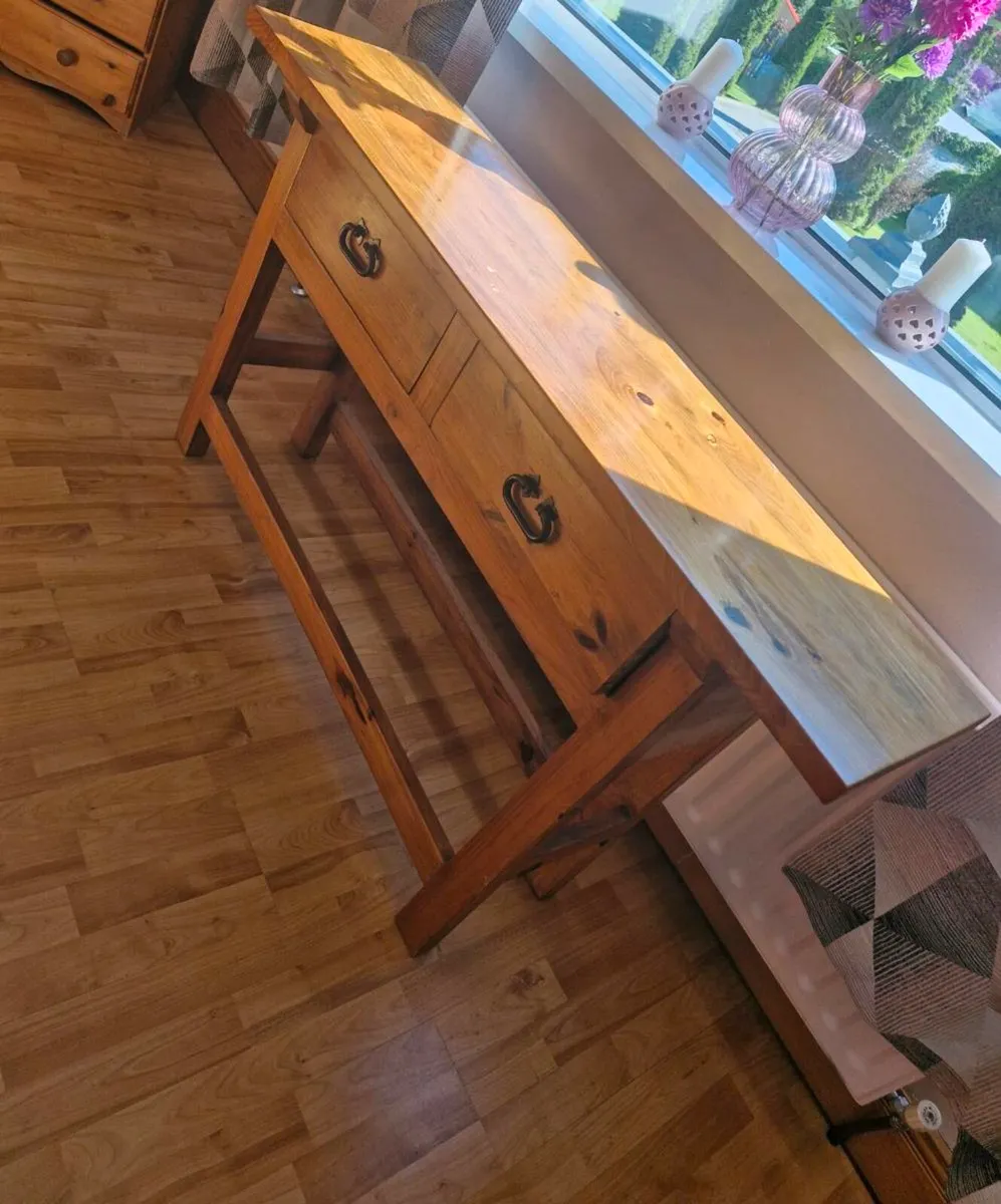 Hall table - Image 2