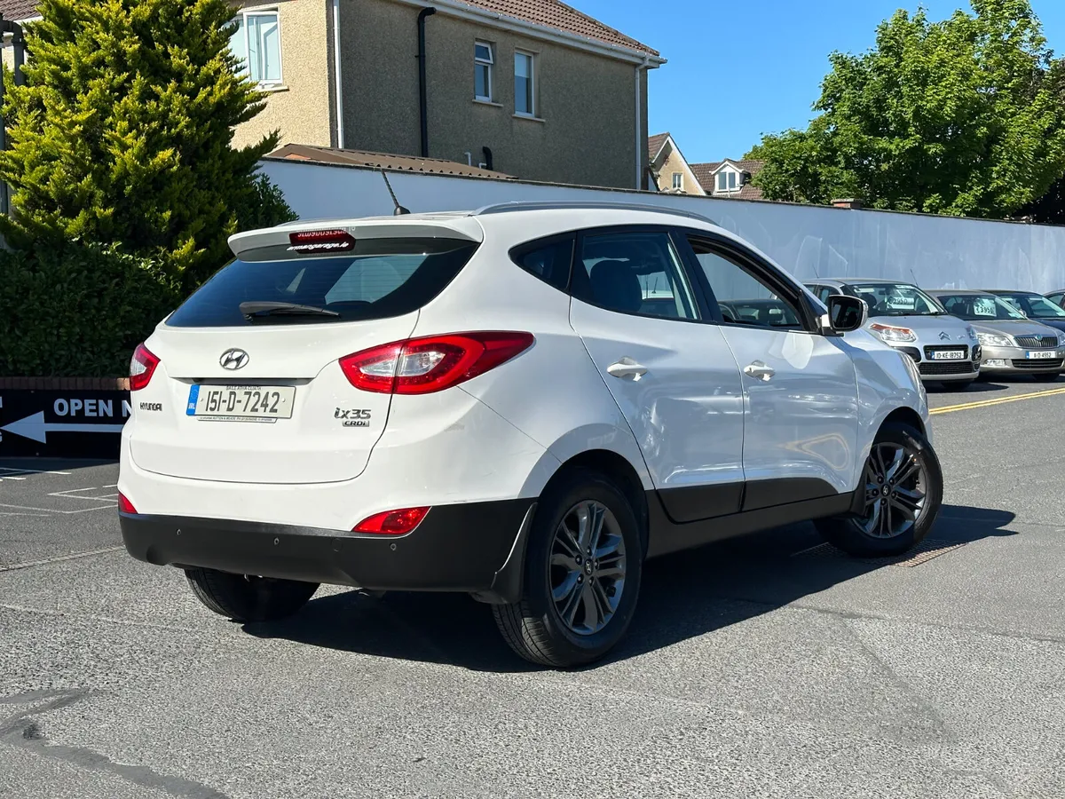 Hyundai ix35 2015 1.7 low mileage - Image 4