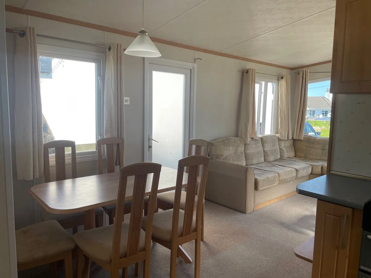 Mobile Home 3 Bedroom - Image 4