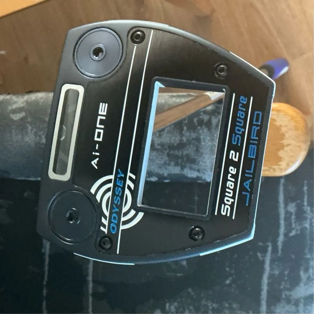 Odyssey Ai One Square to Square Jailbird Putter RH 35 inch - Image 4