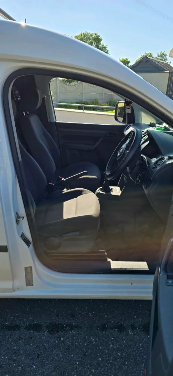 2015 VW Caddy - Image 4