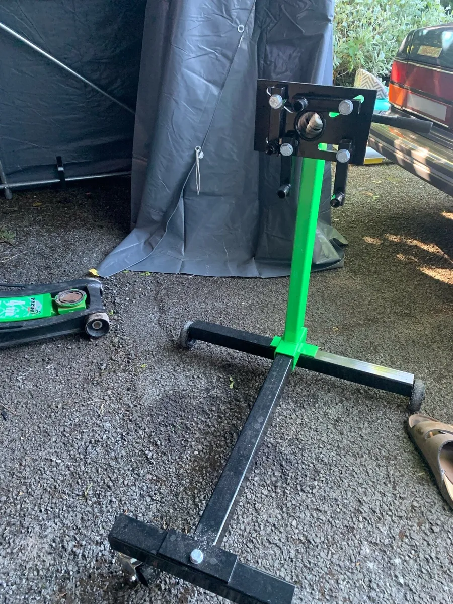 Pacini engine stand brand new - Image 3