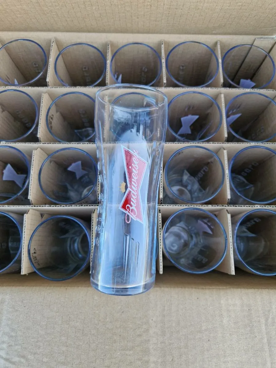 Guinness Budweiser Pint Glasses x 24 - Image 4