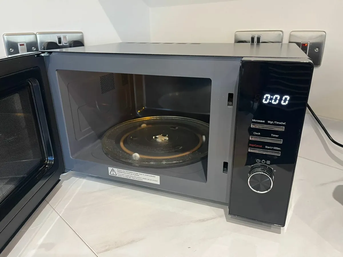 KENWOOD Microwave - Black - Image 2