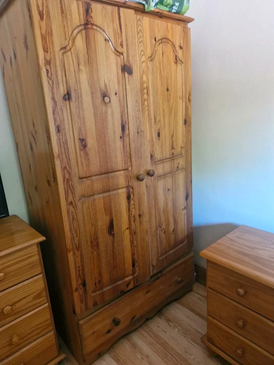 Pine wardrobe - Image 2