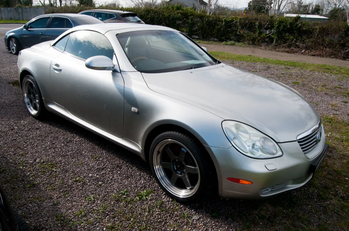 Lexus SC 2002 only 64,000 miles new test - Image 3