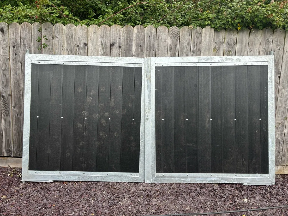 New Composite swing gates - Image 1