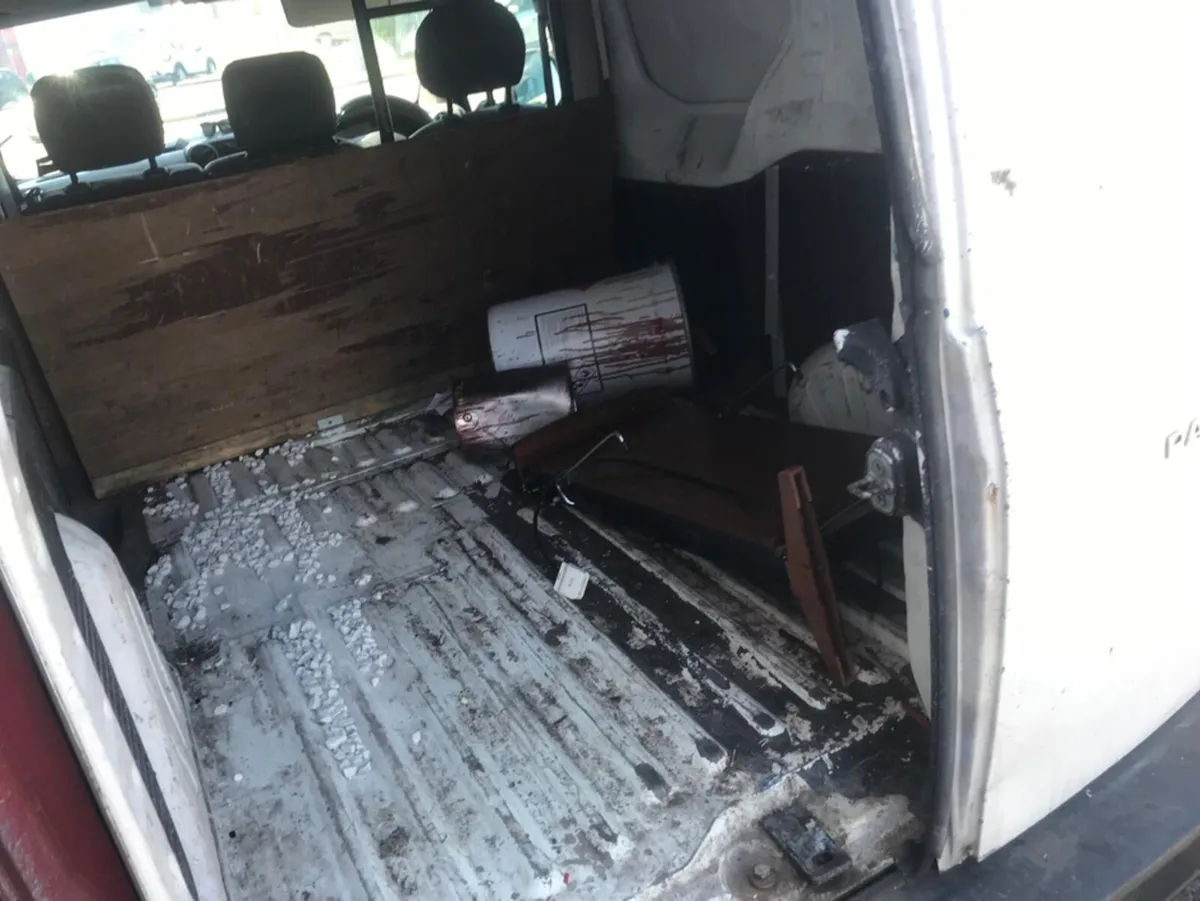 Peugeot Bipper B9 1.6 HDI 75 VAN LEVEL 1 4DR - Image 1