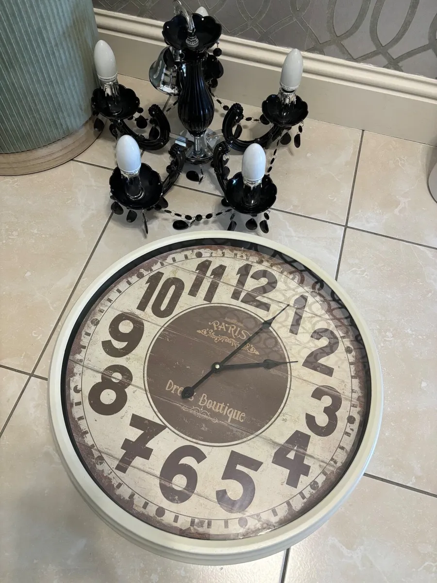 Chandelier and wall clock (Free) - Image 1