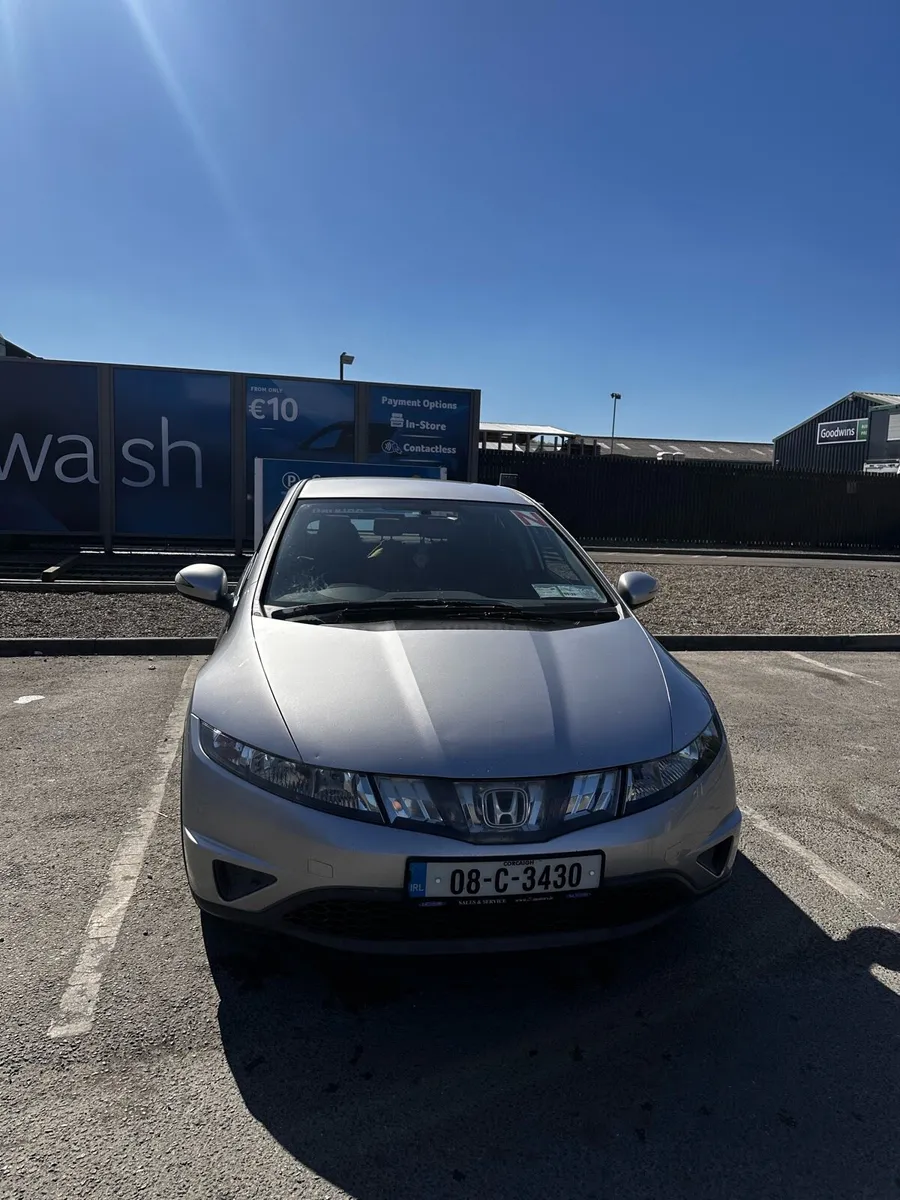 Honda Civic 2008 - Image 1