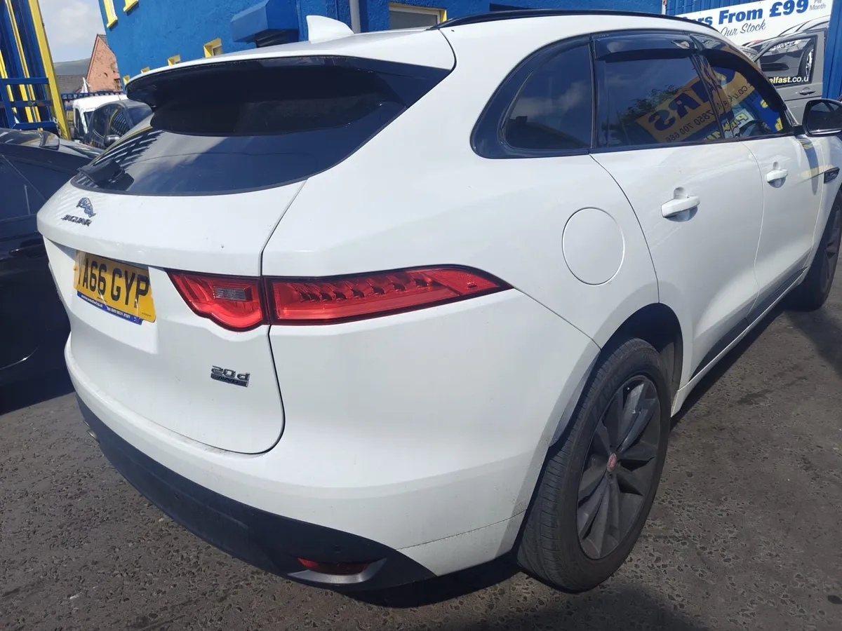 2016 jaguar F pace - Image 3