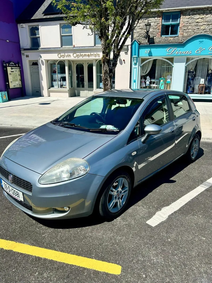 Fiat Punto 2009 - Image 1