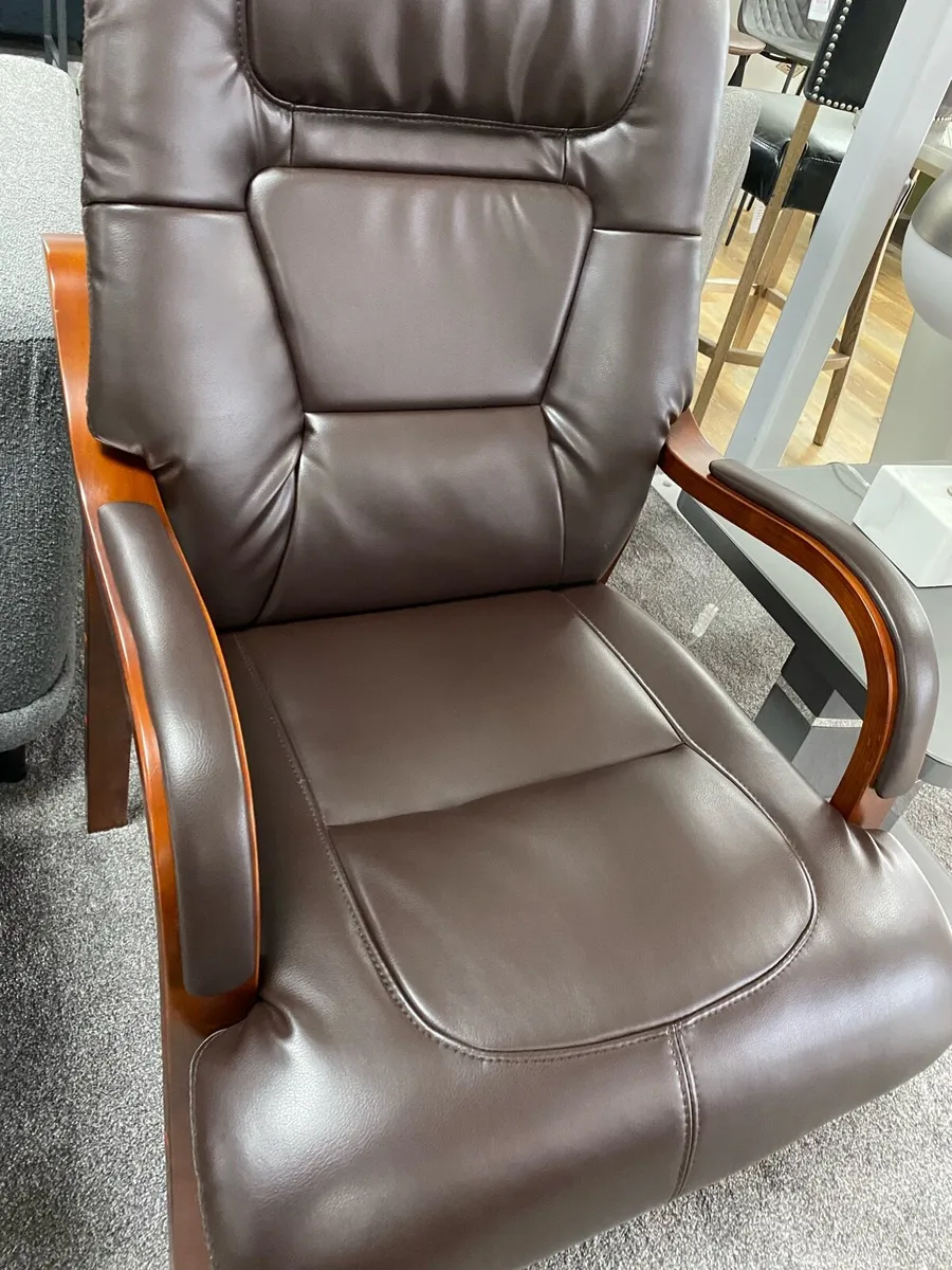 Brand new brandan design high back arm chair. Red
