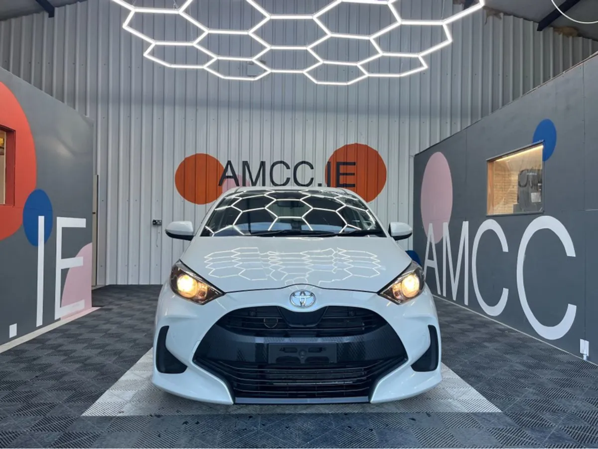 Toyota Yaris 1.0 Petrol / 84k KMs / Reverse Camer - Image 2