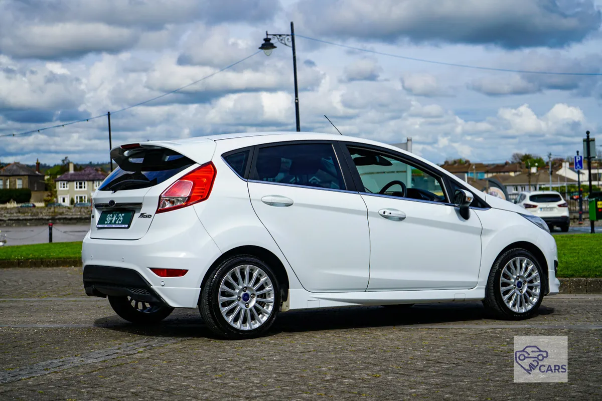 Fiesta Automatic - Image 3