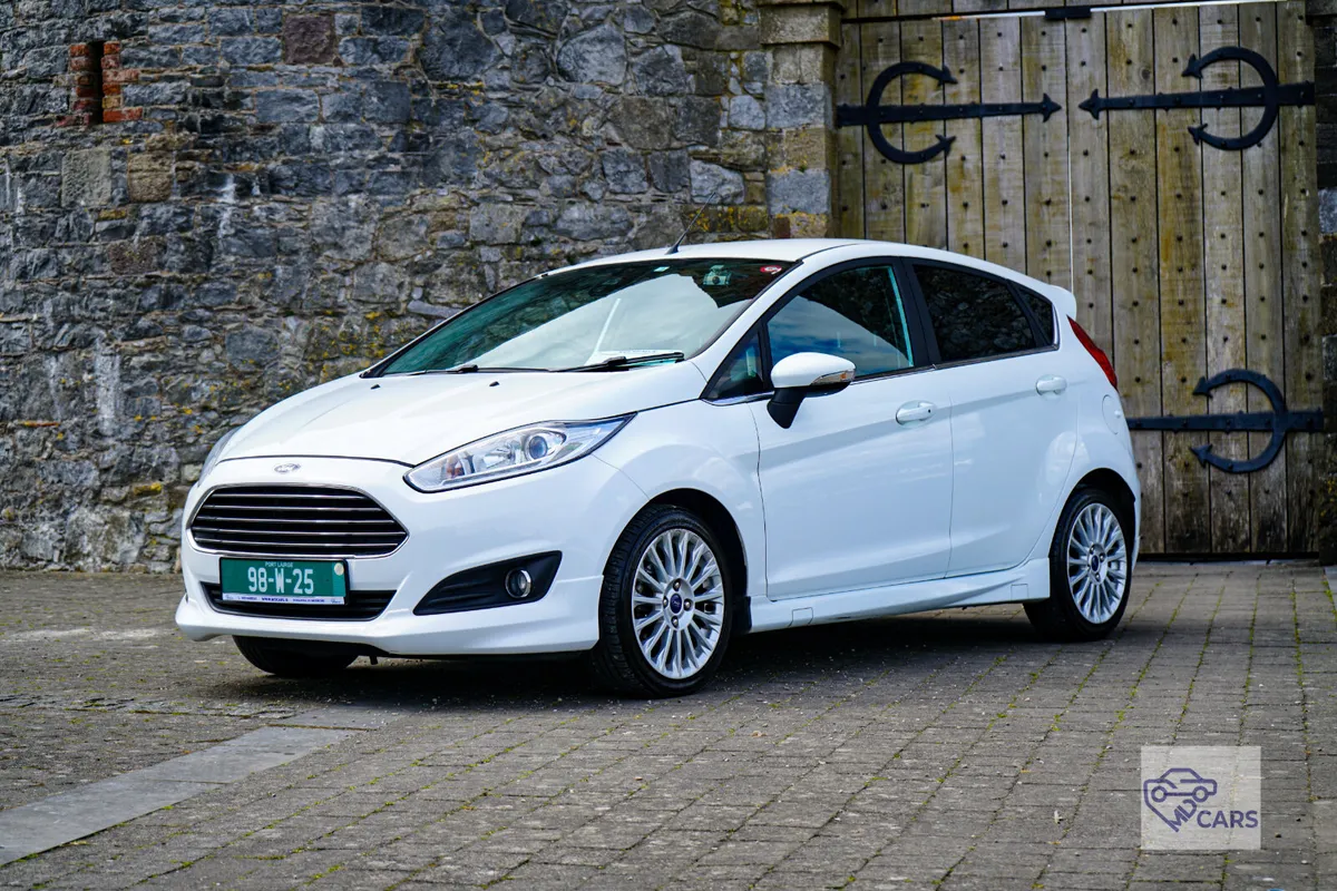 Fiesta Automatic - Image 1