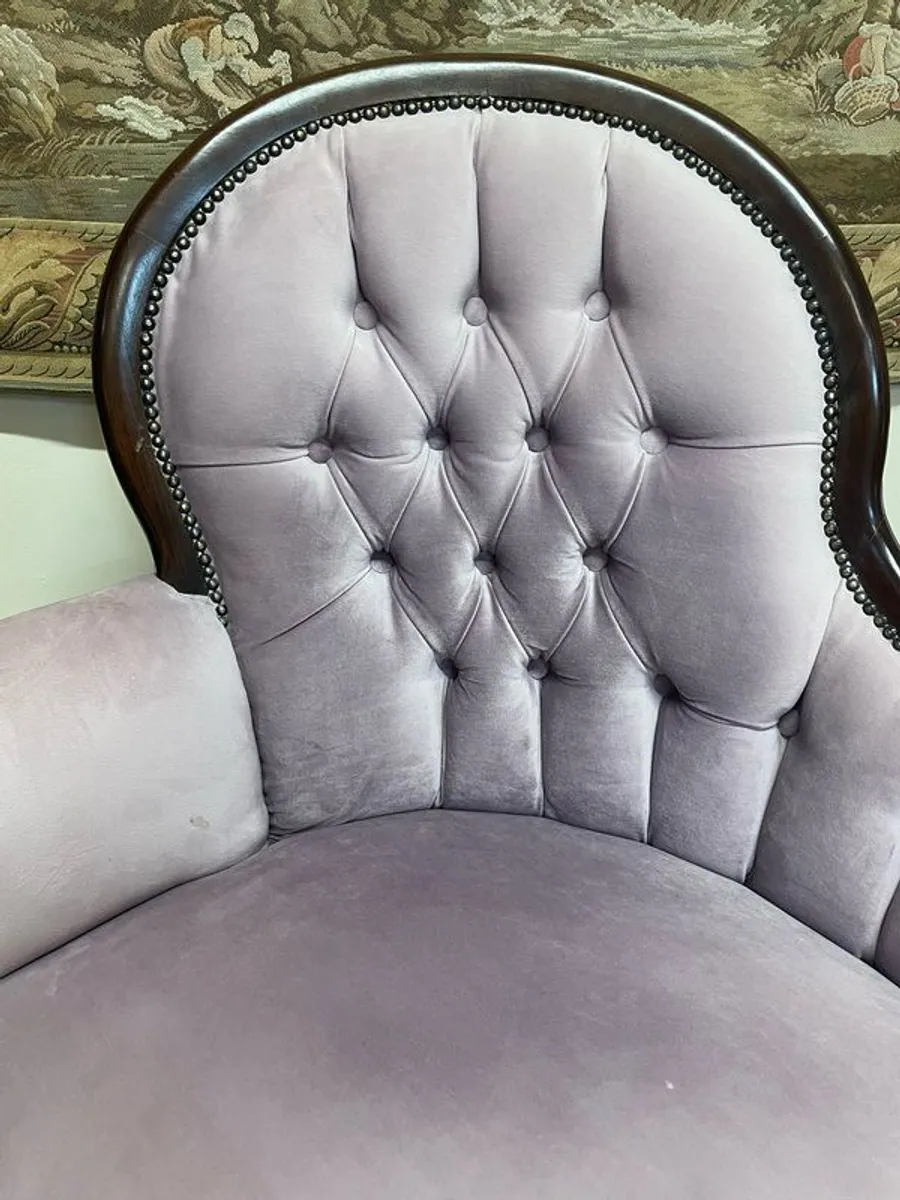 A Handsome 20th Century Chaise Lounge in the Victorian Manner - Image 4