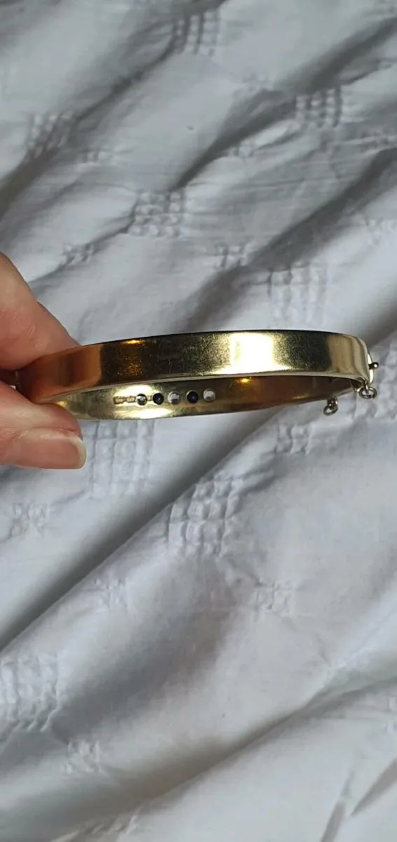 Gold Bangle - Image 4
