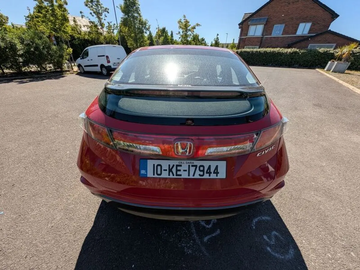 2010 Honda Civic 2.2 Diesel Hatchback - Quick Sale, Open to offers - Image 4