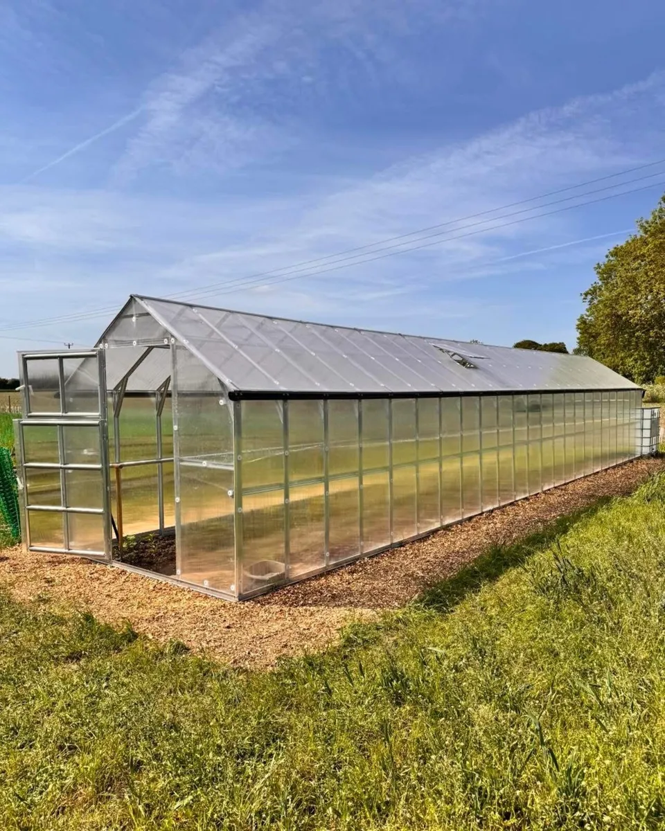 Greenhouse / polytunnel "House" model 6mm sheeting - Image 1
