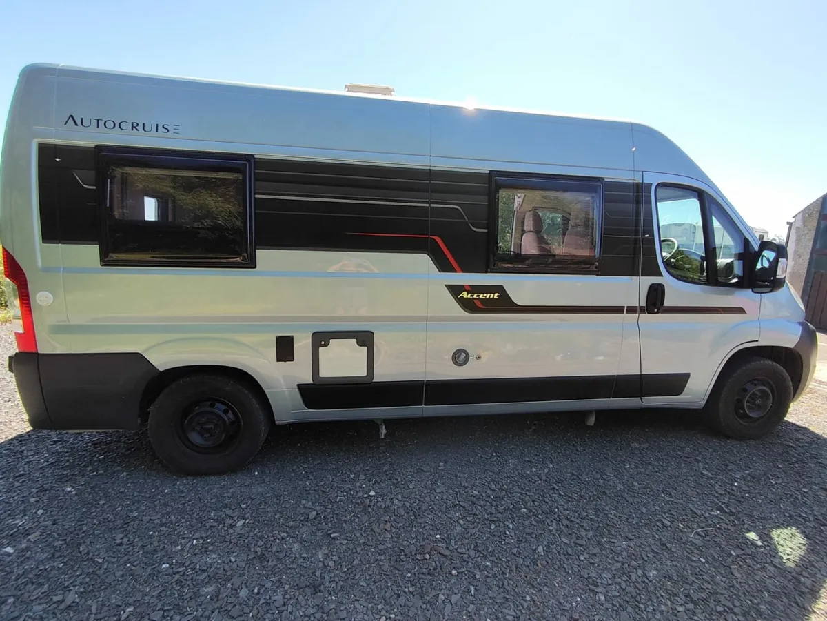 Motorhome - Image 3