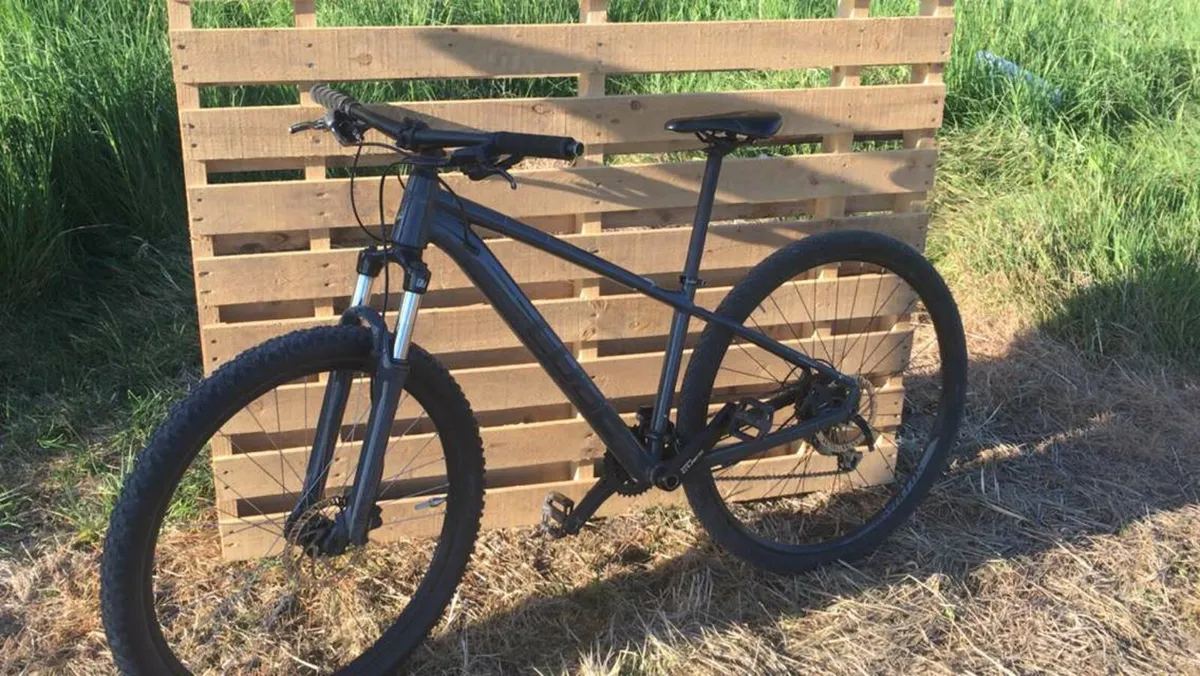 Cube Mtn bike .450 - Image 4