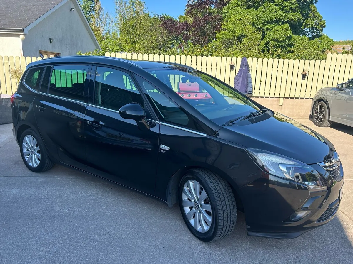Vauxhall zafira tourer - Image 3