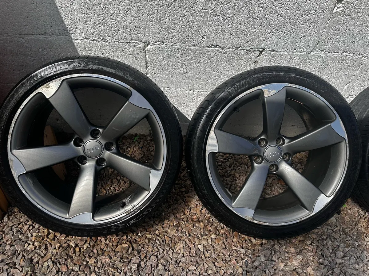 Original TTRS 19 inch - Image 2