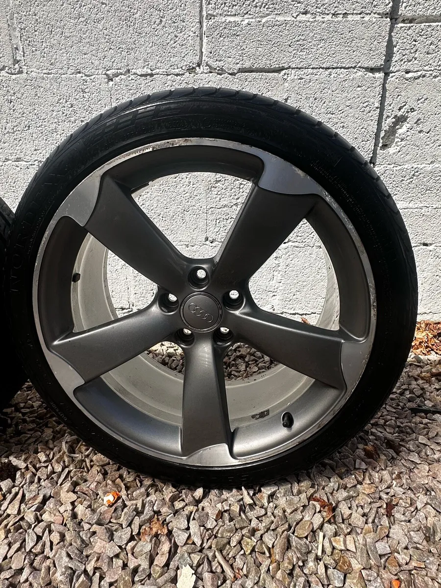 Original TTRS 19 inch - Image 3