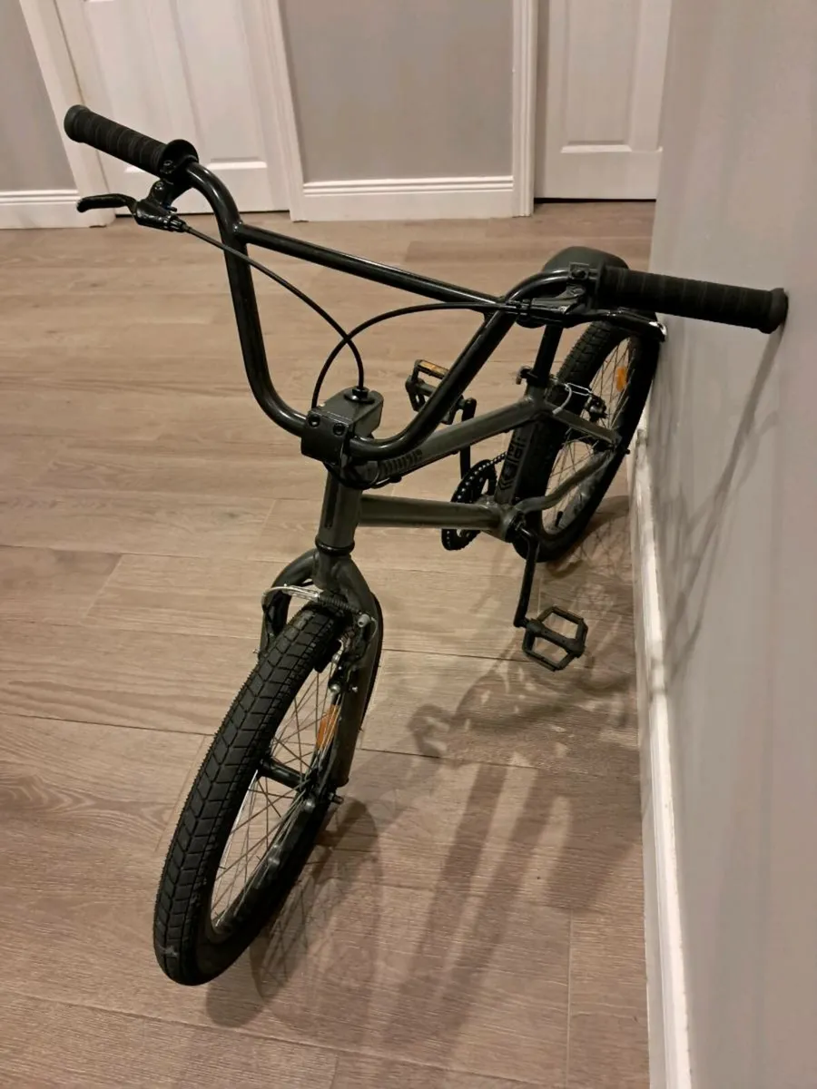 Bmx bike - Image 3