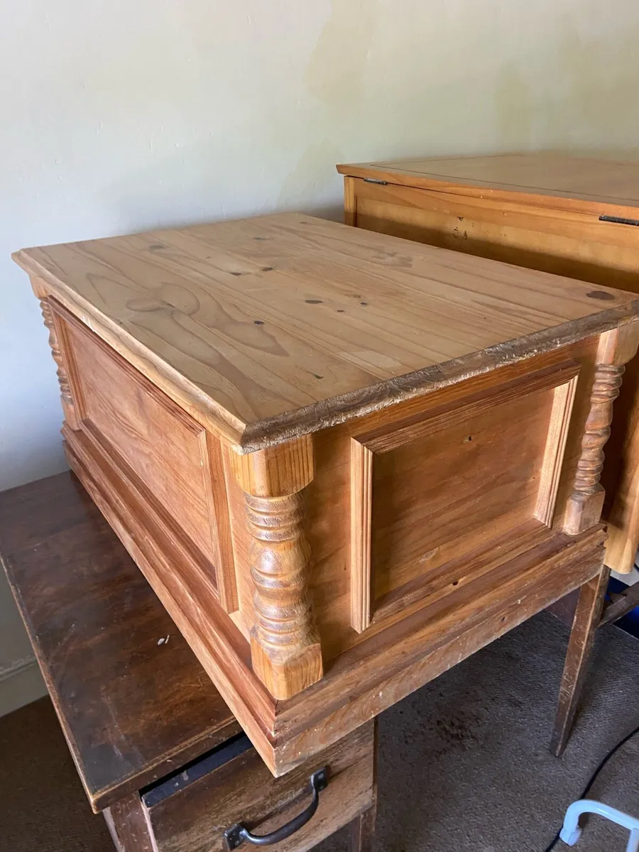 Wooden storage chest boxes large - Image 1