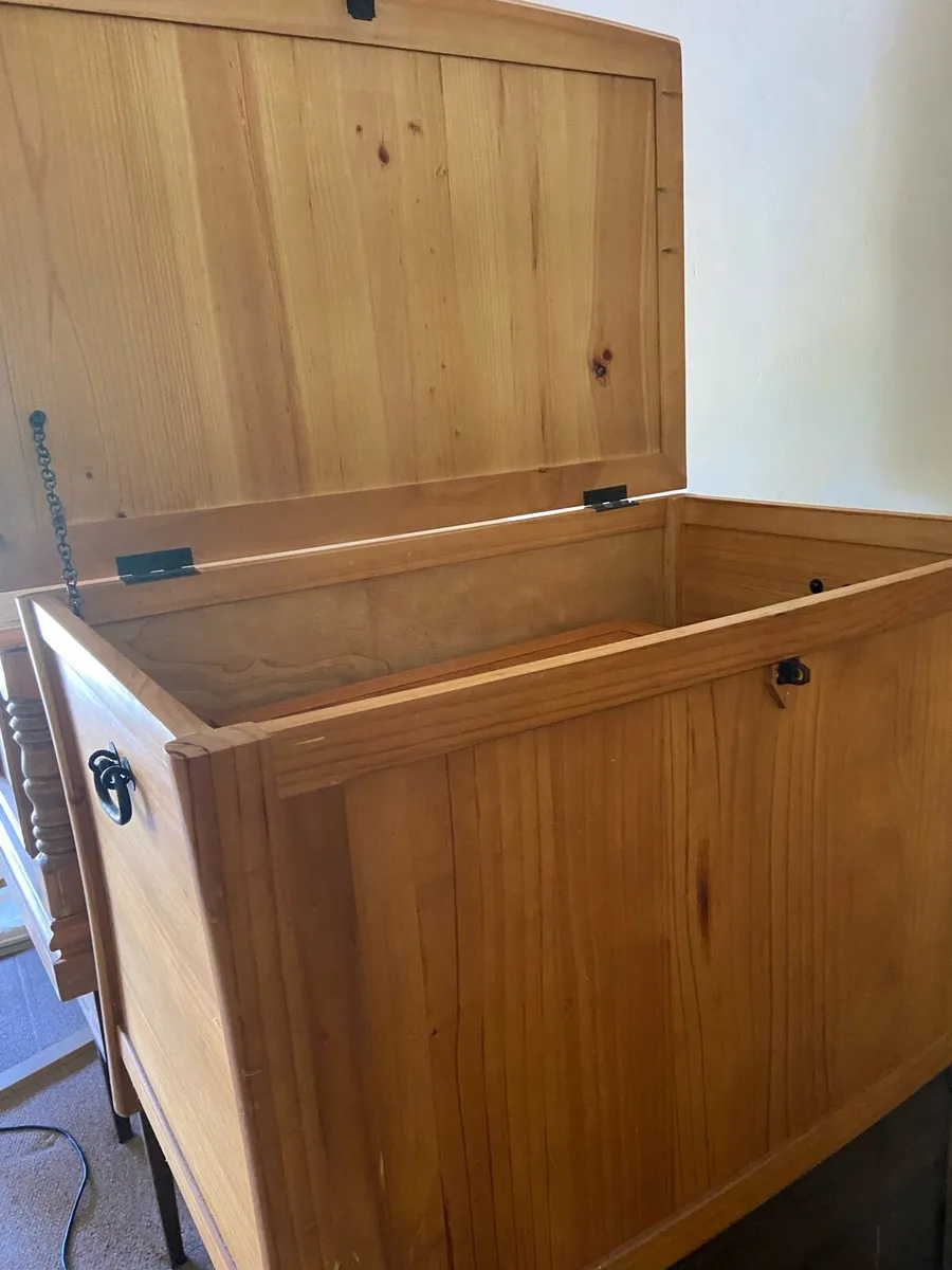 Wooden storage chest boxes large - Image 4